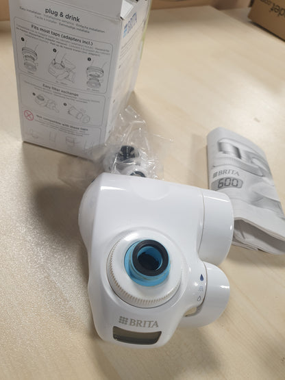 217238 - BRITA ON TAP Pro V-MF përfshirë 1 x filtër uji rubineti V-MF (600L) - zvogëlon klorin, 99.99% baktere, PFAS - matës dixhital i rrjedhës