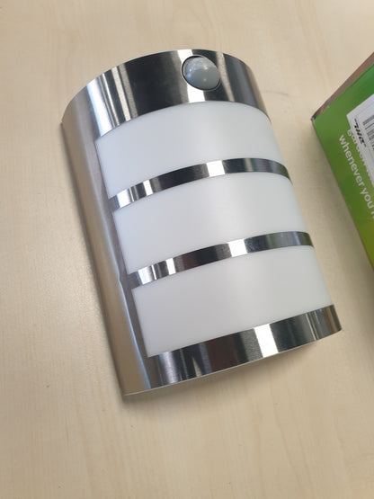 217334 - PHILIPS Dritë muri LED myGarden Python, sensor lëvizjeje, 6 W, çelik inox, argjend