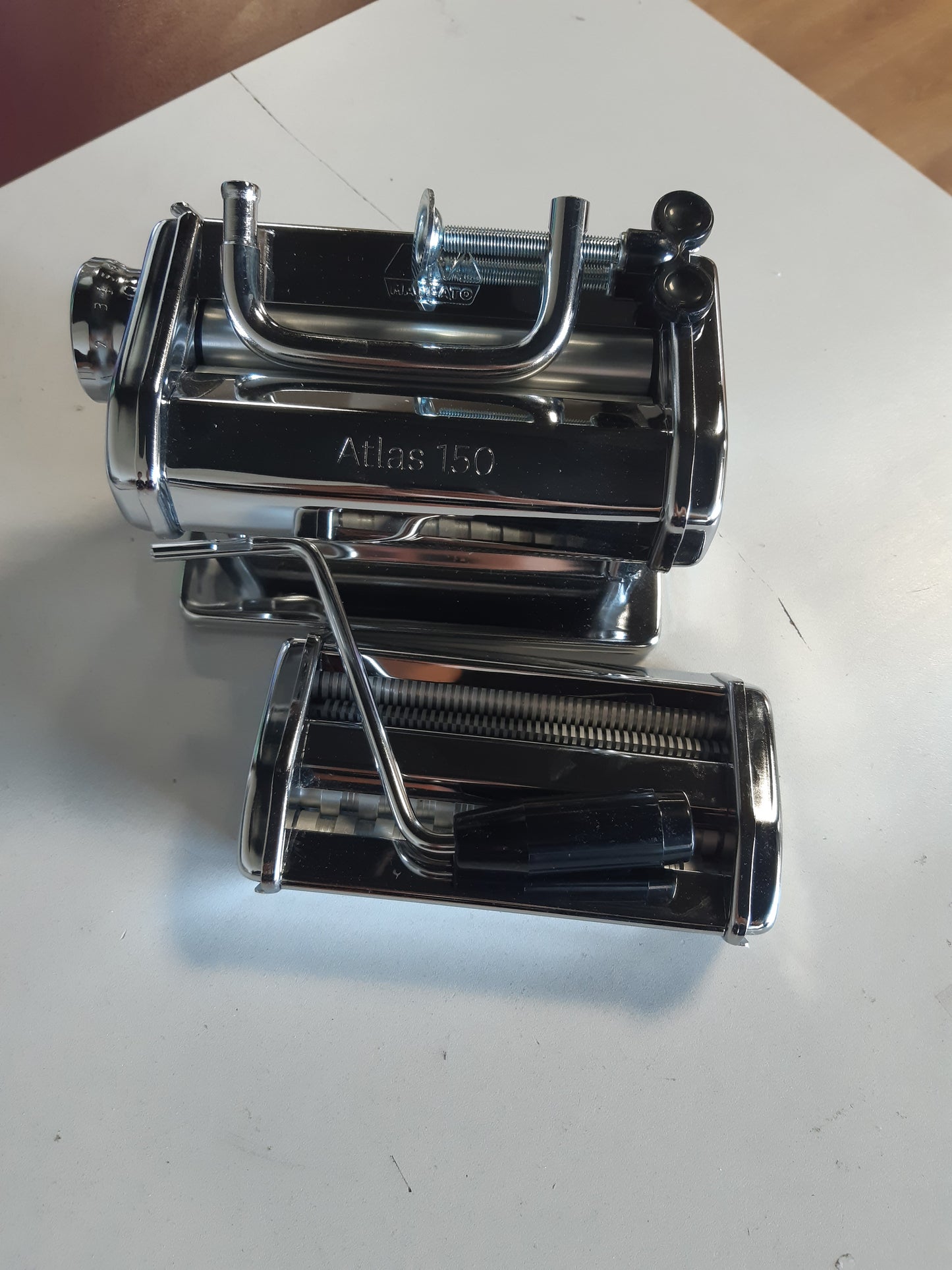 245114 - MARCATO Makinë për Makarona Atlas 150, çelik i kromuar, i pajtueshëm me 11 formate ekstra