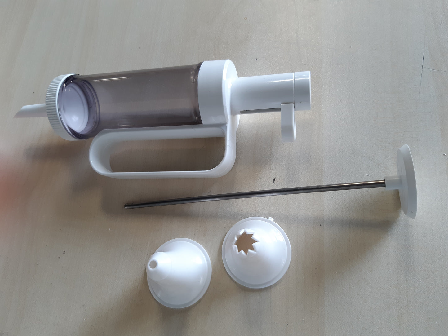 257349 - WESTMARK - Shiringë për dekorim dhe donut, me 5 gryka, Kapaciteti: 180 ml, Plastikë/Çelik inox, Transparente/E bardhë