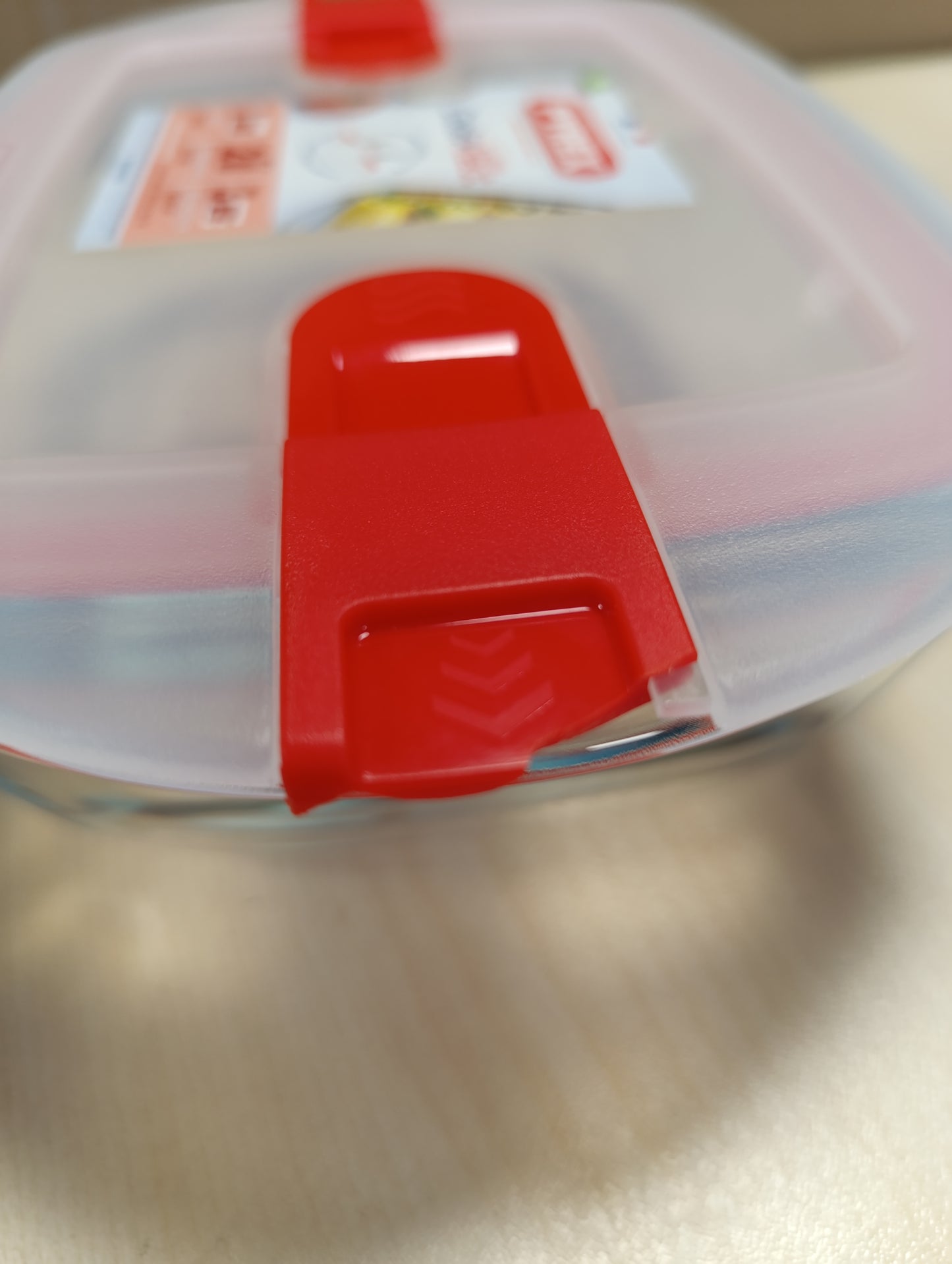 219694 - PYREX ENË QELQI DREJTKËNDËSHE 23 X 15 X 7 CM ME KAPAK HERMETIK PËR MIKROVALË