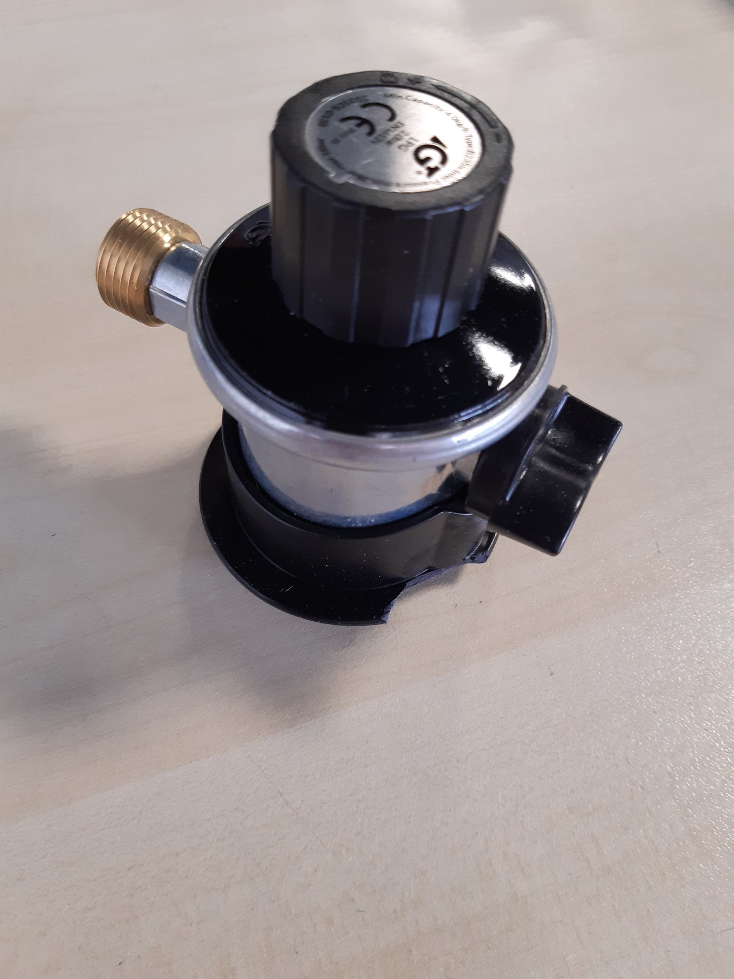 215530 - S&M Rregullator i Shisheve të Propanit me Kontroll, Çelik Inoks/I Zi
