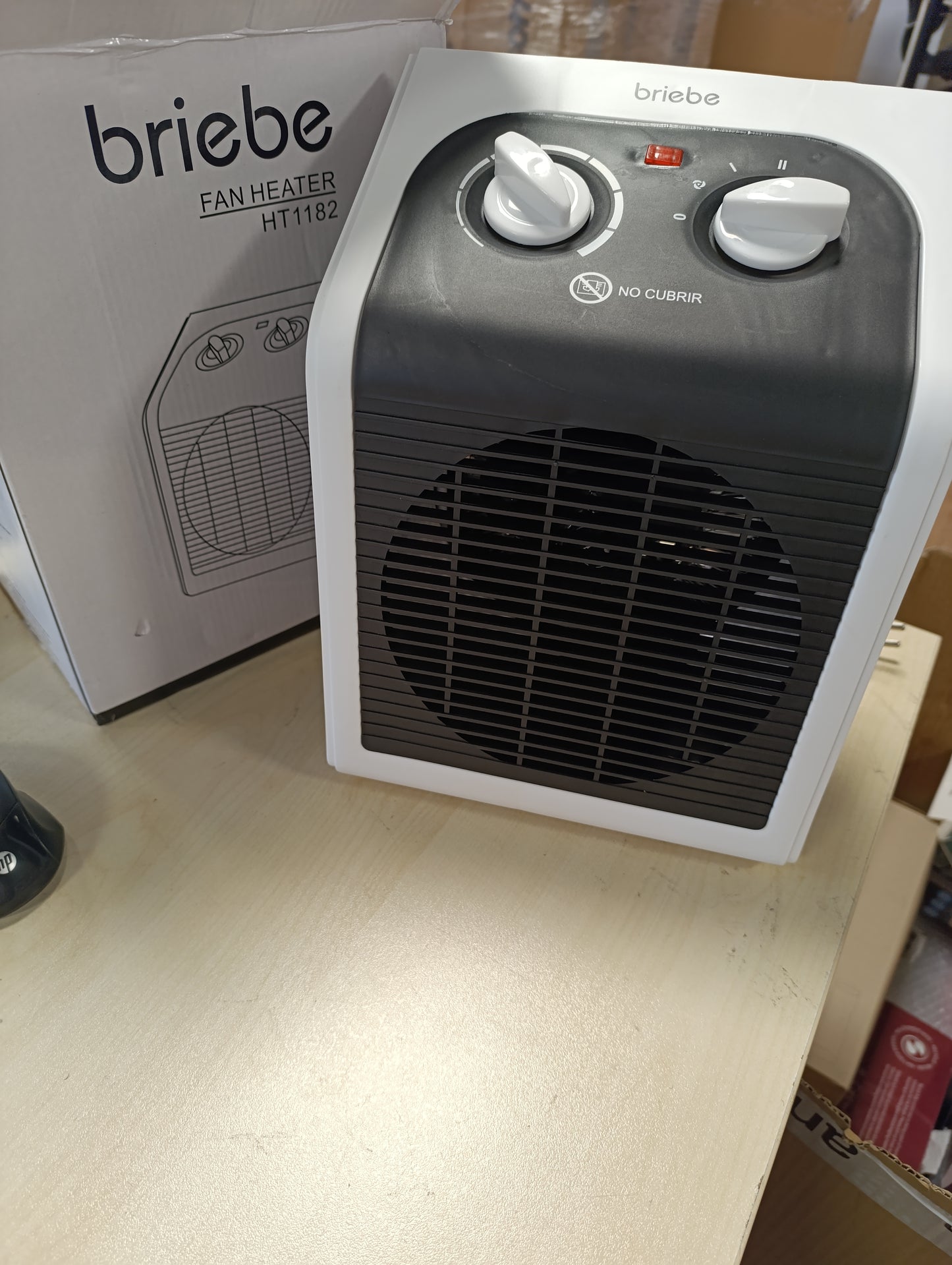 222481 - Ngrohës elektrik portativ me ventilator, 2000W, për hapësira deri në 20m², E zezë/E bardhë