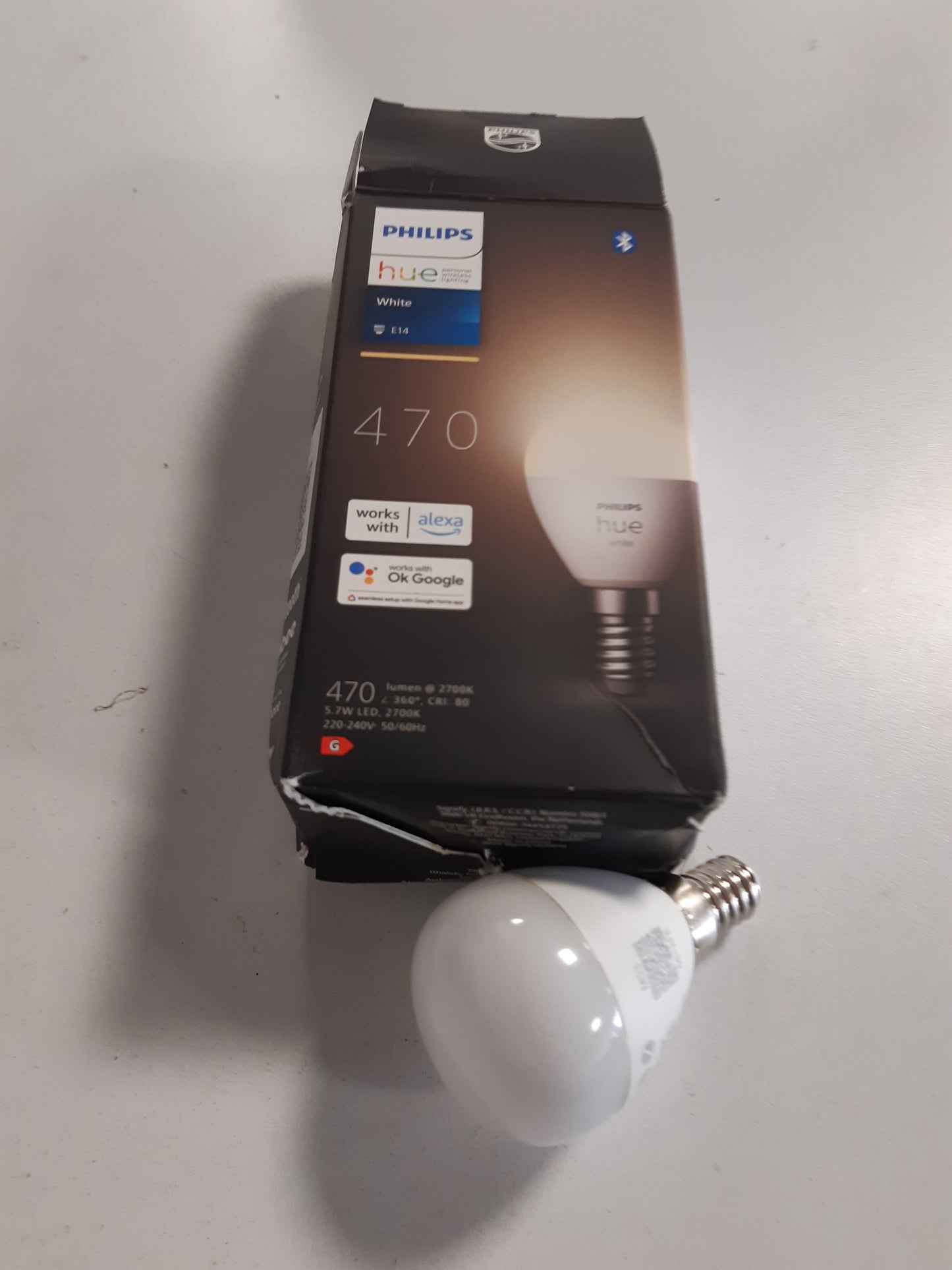 252086 - PHILIPS HUE Llambë LED White E14, në formë pike loti, pako e vetme, me errësim, dritë e bardhë e ngrohtë, e kontrollueshme nëpërmjet aplikacionit, e pajtueshme me Amazon Alexa (Echo, Echo Dot)