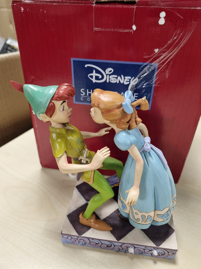 213180 - DISNEY Figurë Peter Pan dhe Wendy