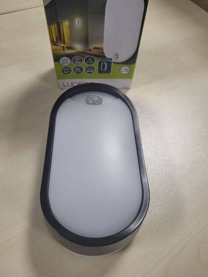 218957 - LUCECO Dritë LED Eco për Jashtë me Sensor Lëvizjeje PIR, Oval, i Zi, IP54, 10W, 700lm, 4000K