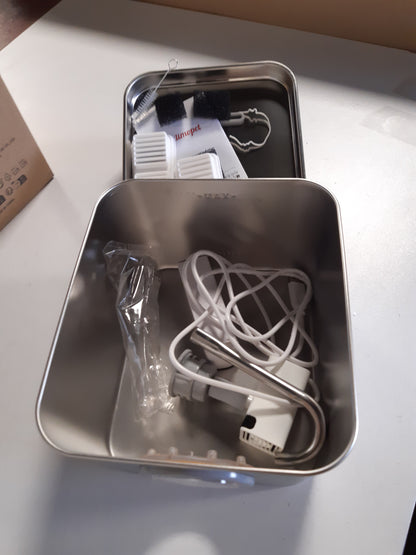251425 - Shatërvan Uji për Mace Çelik Inox 2.6L, Stil Rubineti, Filtrim i Katërfishtë, LED, i Lehtë për t’u Pastruar