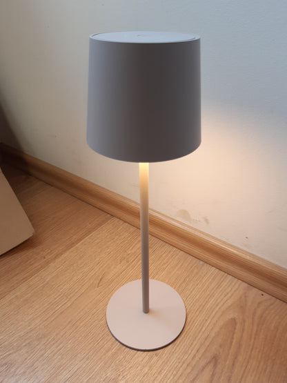 224690 - BRILONER Llambë Tavoline LED Pa Tel IP44, Kontroll me Prekje, Bateri e Zëvendësueshme, 11x34.5 cm, Bezhë