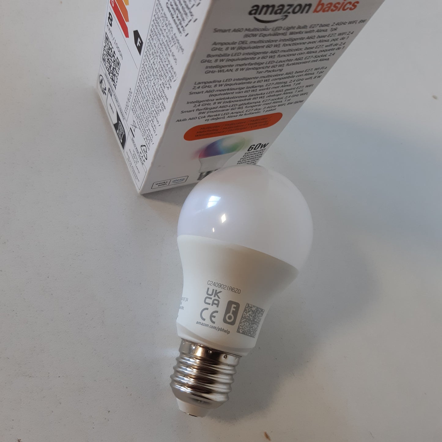 216329 - AMAZON BASICS Llambë LED inteligjente, E27, 8W, funksionon vetëm me Alexa