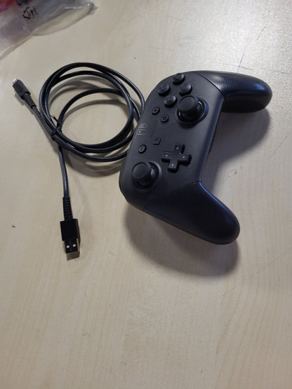 266205 - Nintendo Kontrolluesi Switch Pro