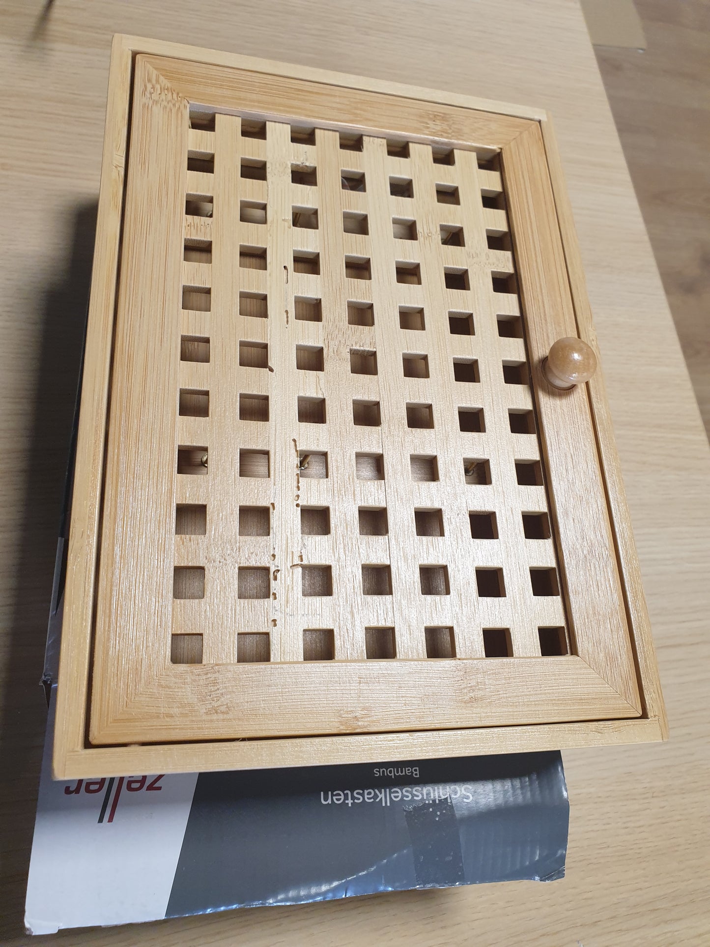 228634 - ZELLER Kuti çelësash, bambu, afërsisht 19 x 6 x 27 cm
