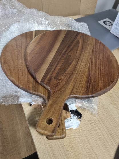 223065 - LDXDRU Set me 2 pjata pice të rrumbullakëta 30.5 cm, Dërrasë prerëse prej druri me dorezë
