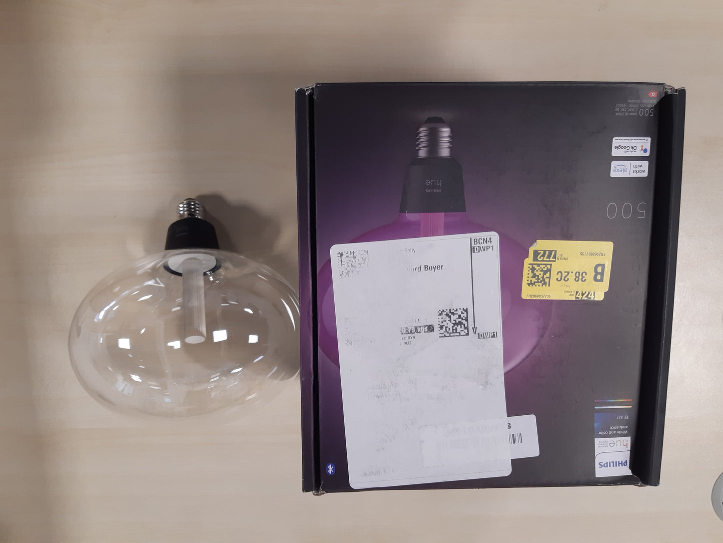 170058 - PHILIPS Hue White and Color Ambiance, Llambë Dekorative Ellipse E27, e Pajtueshme me Bluetooth, Funksionon me Alexa, Google Assistant dhe Apple HomeKit