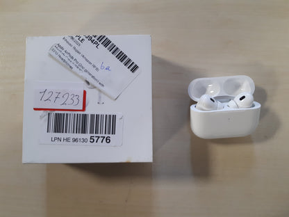 127233 - APPLE AirPods Pro (Gjenerata e 2-të) me Mbulesë MagSafe, Modeli MTJV3ZM/A