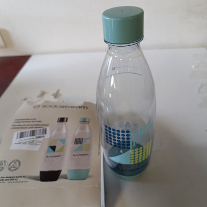 222237 - SodaStream Pako me 2 shishe 1L për ujë të gazuar dhe pije freskuese, Teknologjia Snap & Lock, Pa BPA, Detaje blu të errët dhe cian