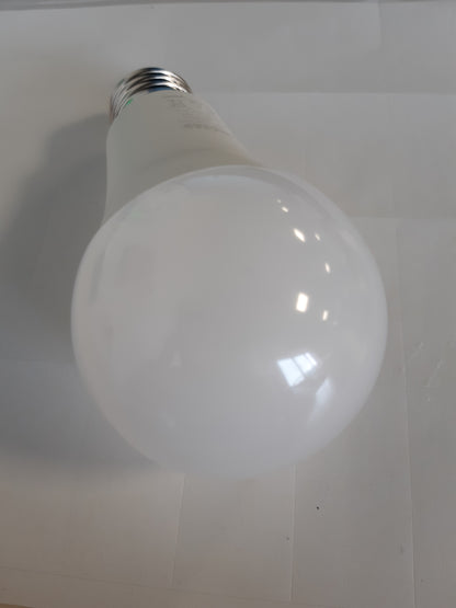 258462 - VELAMP Llambë LED A60, Mbulesë opali, Bazë E27, Fuqi 15W ekuivalente me 100W, Shkëlqim 1521lm, Temperatura ngjyrës 6500K
