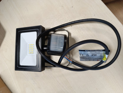 216364 - MEIKEE Dritë LED 15W me Sensor Lëvizjeje, 1200LM, 6500K, IP66
