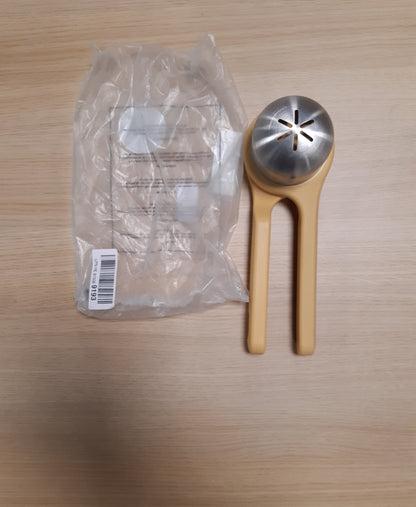 14061 - Shtrydhëse agrumesh Joseph Joseph Helix, me mekanizëm ergonomik rrotullues, për limon/lajm, pa BPA – Ngjyrë e verdhë