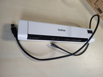 266043 - BROTHER Skaner Dokumentesh Portativ DS-940DW, A4, Dupleks, WiFi, Bateri e Integruar, 15 ppm, Me Ngjyra dhe Bardhë e Zi, USB