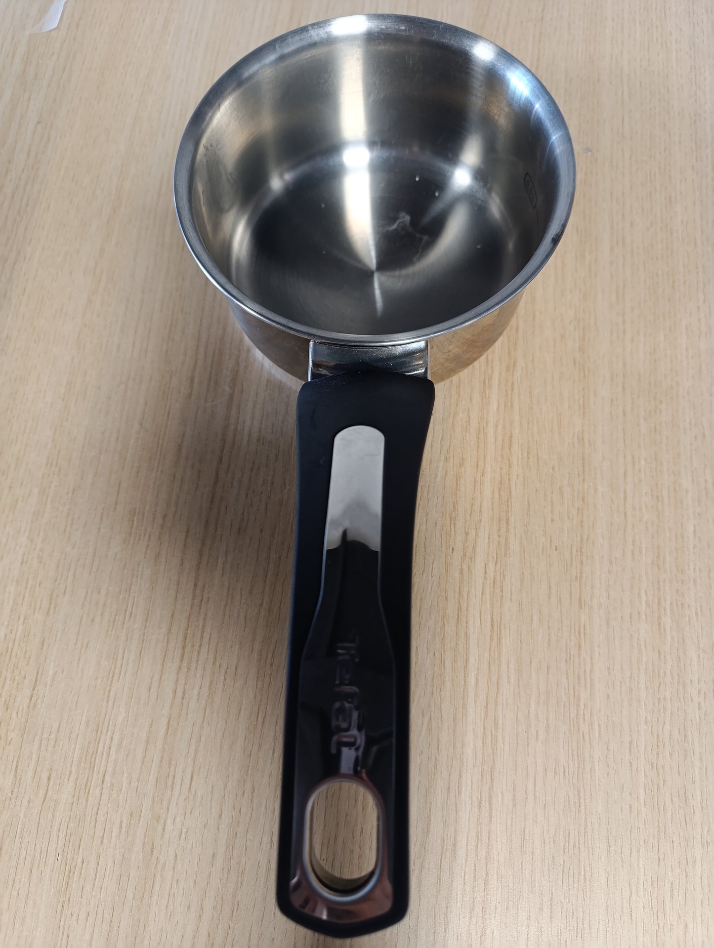 214342 - TEFAL Tigan prej çeliku inox 14 cm, Garanci 10-vjeçare, Bazë e trashë për shpërndarje të njëtrajtshme të nxehtësisë, Kompatibile me induksion
