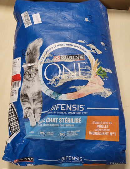 260445 - PURINA ONE | BIFENSIS | Speciale për Macet e Rritura të Sterilizuara | Pulë | Qese | 7.5 kg