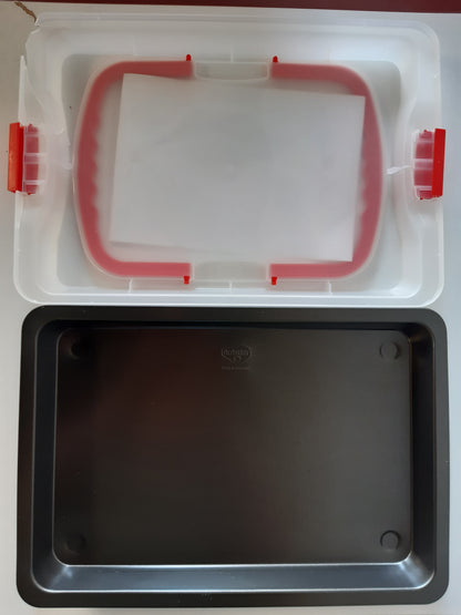 178710 - DR. OETKER Tepsi Pjekjeje me Mbulesë Transporti Bake & Go - 3 në 1: Tepsi Furre për Pjekje, Ruajtje dhe Transportim, Material Jo-ngjitëse, 42x29x4 cm