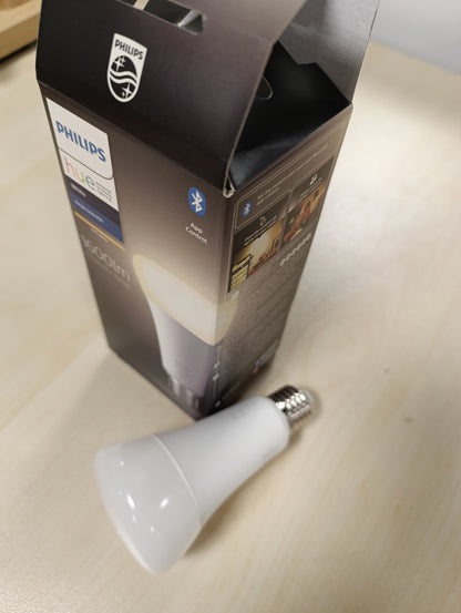 261205 - PHILIPS Hue White E27, 1600lm, dritë e bardhë e ngrohtë, e errësueshme, kontrollueshme përmes aplikacionit, e pajtueshme me Amazon Alexa