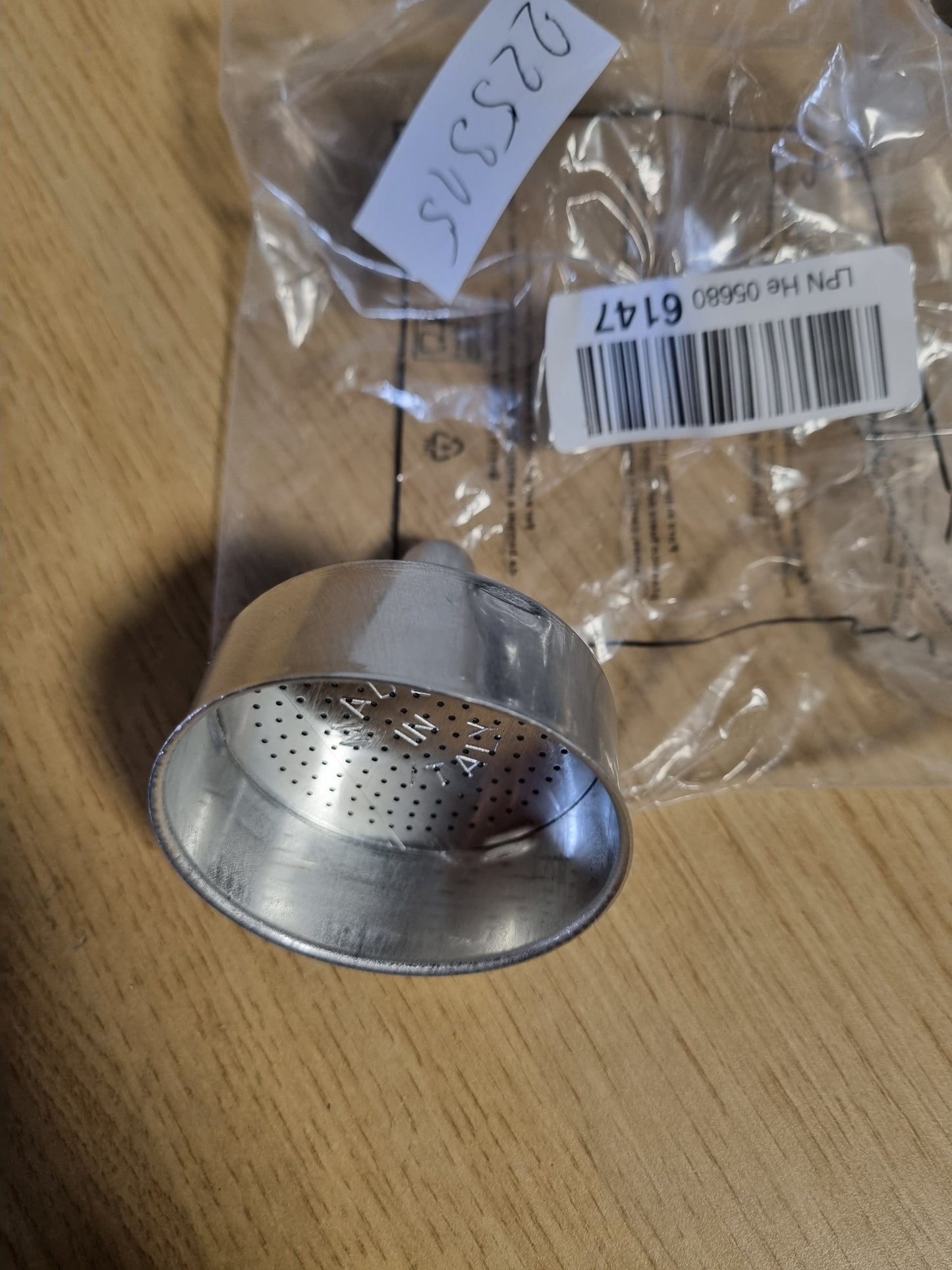 225315 - BIALETTI Ricambi, Përfshin 1 Filtër Hinke, I pajtueshëm me Moka Express, Fiammetta, Break, Happy, DAMA, Melody Sport, Alpina, Timer dhe Rainbow (3 Gota), Më i madh