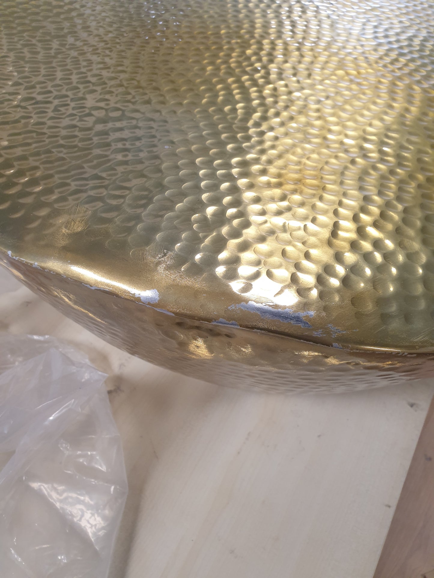 265065 - VIDA XL Tavolinë kafeje prej alumini të rrahur me cekic 70x30 cm prej tunxhi