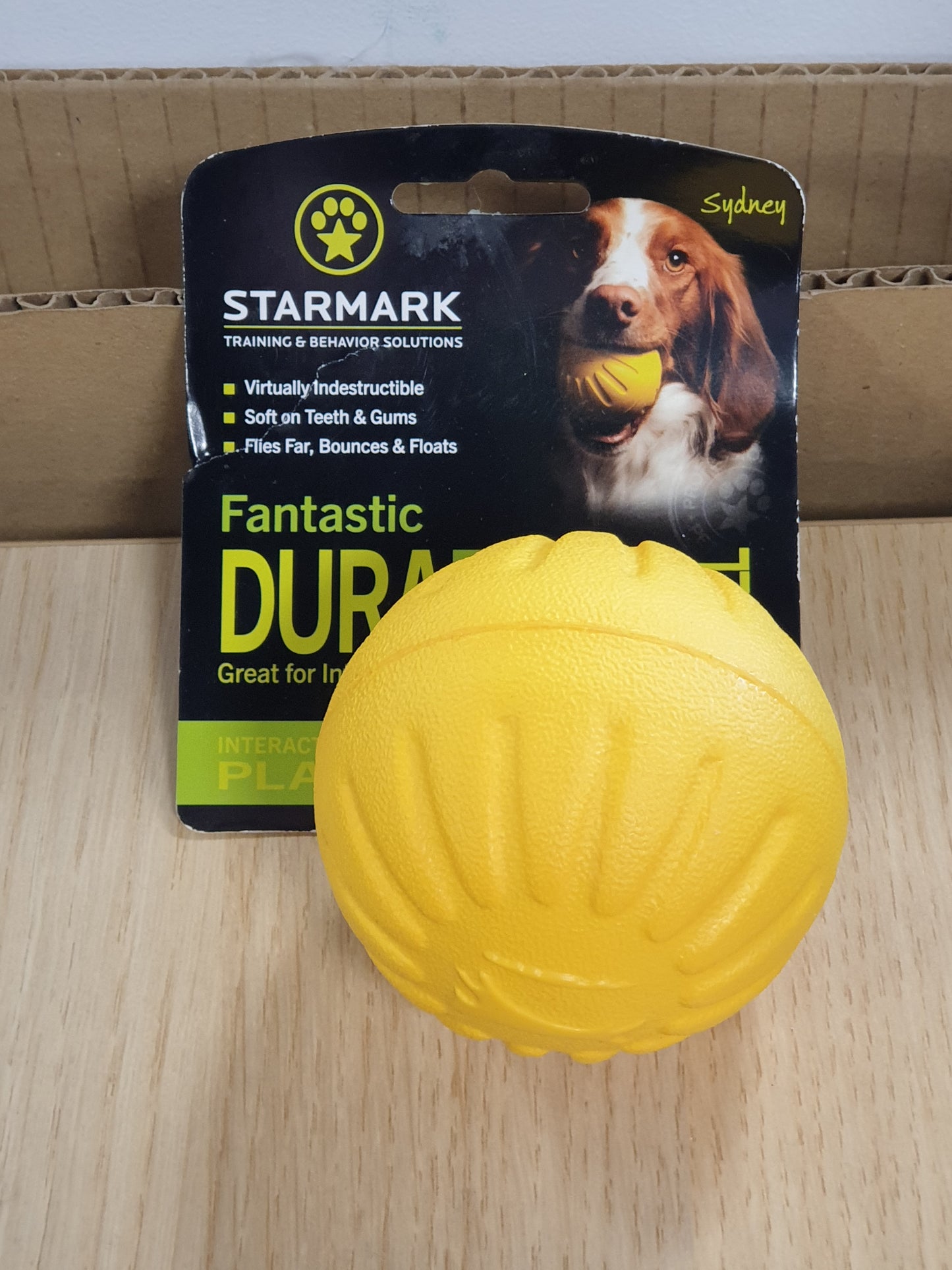 210900 - TOP STARMARK Lodra fantastike DuraFoam për qenë, madhësia mesatare M, ngjyra të përziera