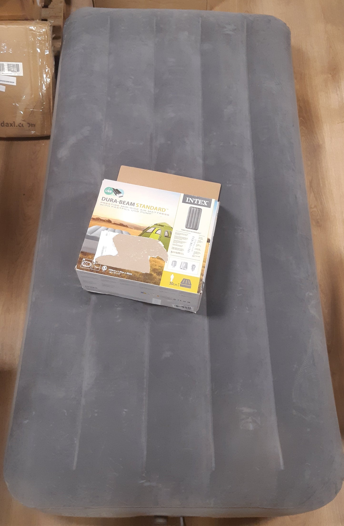 163485 - INTEX Dyshek Ajri Dura-Beam Standard Series Prestige 64112, dyfishtë me Ngritje të Mesme dhe Pompë Ajri të Brendshme Fastfill, USB Energji, Ndërtim i Brendshëm Fiber-Tech