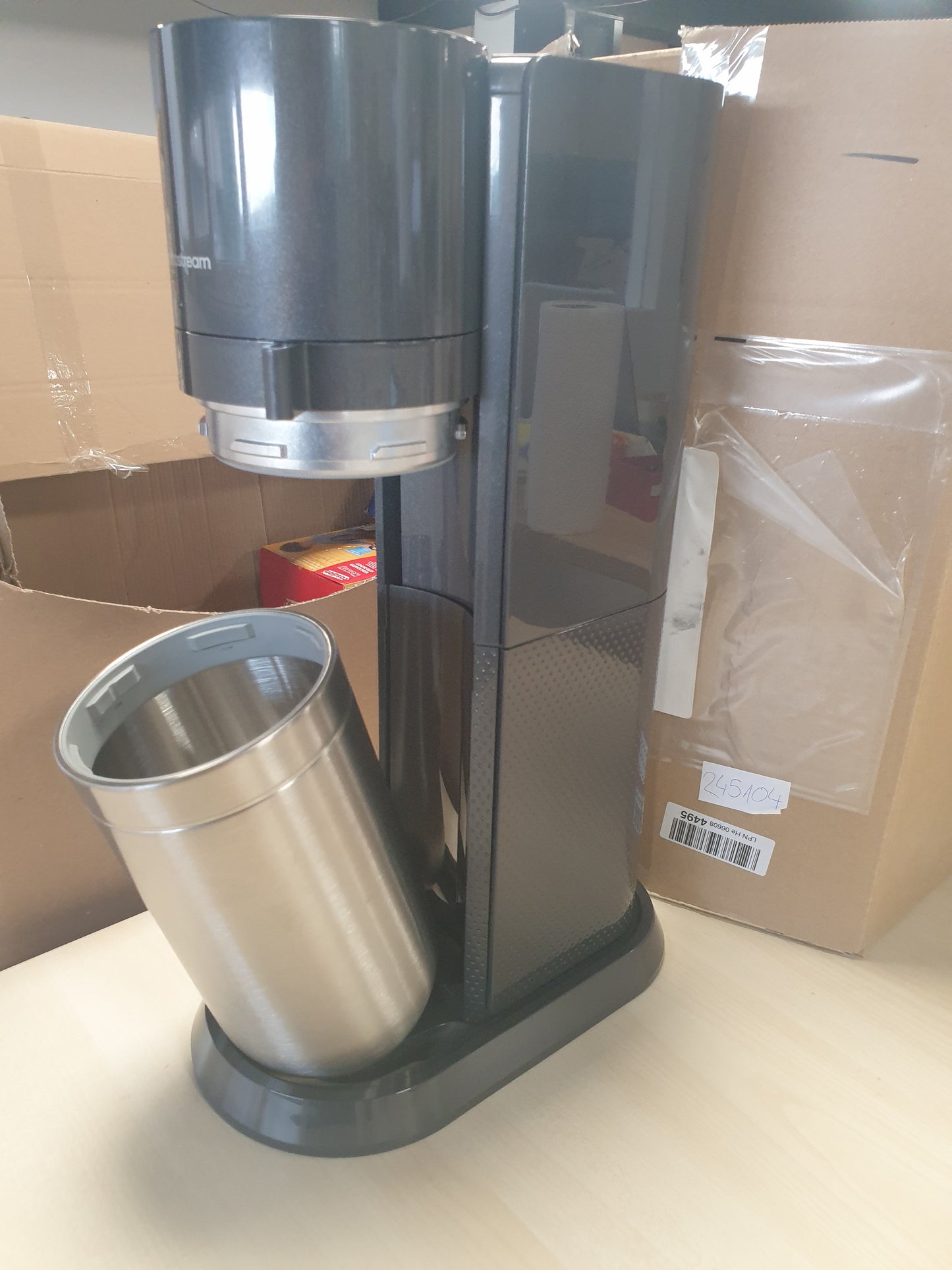 245104 - SODASTREAM Përgatitës uji me gaz Duo, shishe qelqi 1 x 1 litër, pa BPA, e sigurt për lavastovilje, titan