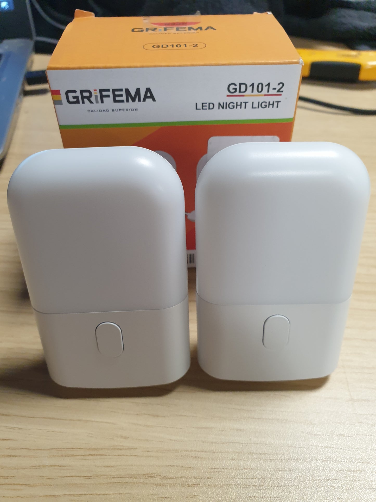 210997 - GRIFEMA GD101-2 [2 copë] Dritë Nate për Fëmijë me 3 Nivele Ndriçimi, Sensor Drite, Përdorim për Dhomë Fëmijësh, Banjo, Korridor, Kuzhinë, Shkallë, 2700K, E Bardhë e Ngrohtë