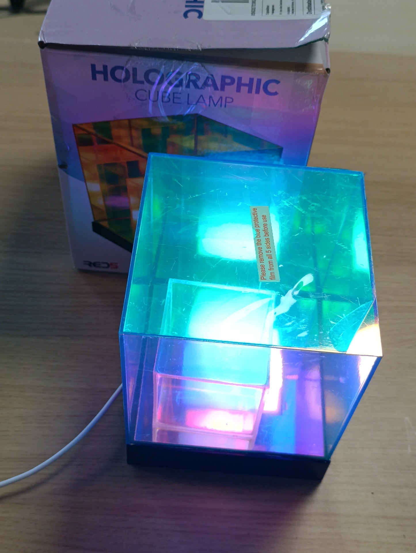 256442 - LLAMBË KUBIKE HOLOGRAFIKE RED5: Dritë gjendjeje e rregullueshme me shkëlqim, USB