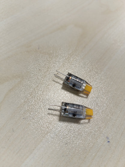 224657 - PHILIPS - Llambë standarde LED, ekuivalente me halogjen 10W, bazë G4, dritë e bardhë e ngrohtë 2700K, pako me 2