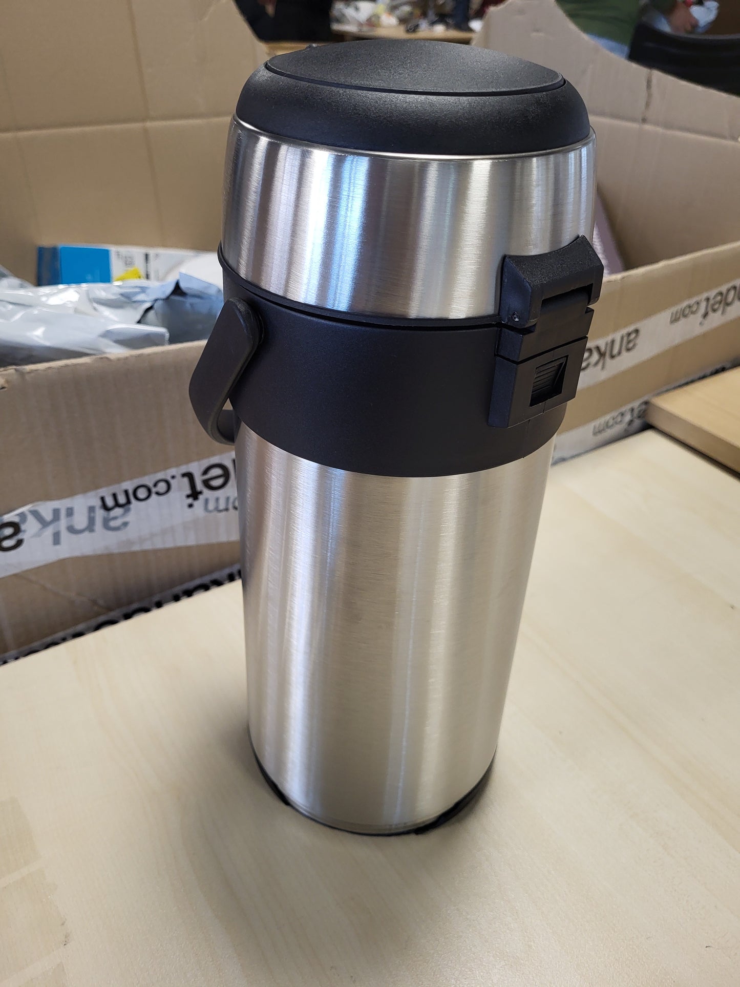 227052 - AXENTIA Airpot Argjendi, Enë me Pompë Çelik Inox, Izoluar me Mure të Dyfishta, Vëllimi: 3 L, Dimensionet: 15 x 15 x 35 cm