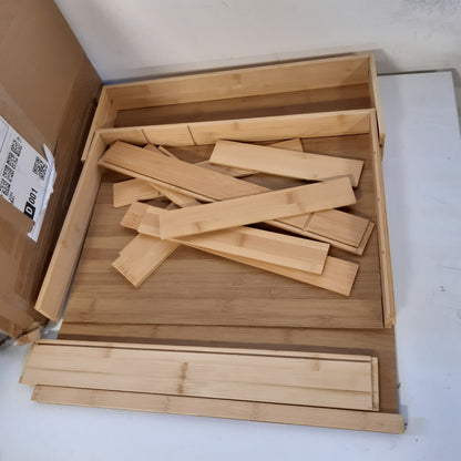 256585 - Tabaka takëmesh alpina për sirtarë, e zgjerueshme, 6-8 ndarje, prej bambuje, përshtatet për sirtarë nga 34 deri në 56.5 cm, 46 x 34-56.5 x 6 cm