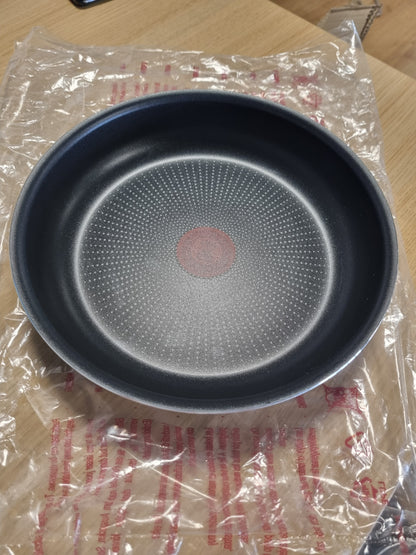 184571 - TIGAN TEFAL Ingenio, 24cm, Jo-induksion, Veshje Jo-ngjitëse, I Stivueshëm, I Sigurt për Larje në Lavastovilje, Model Easy Plus L1500402