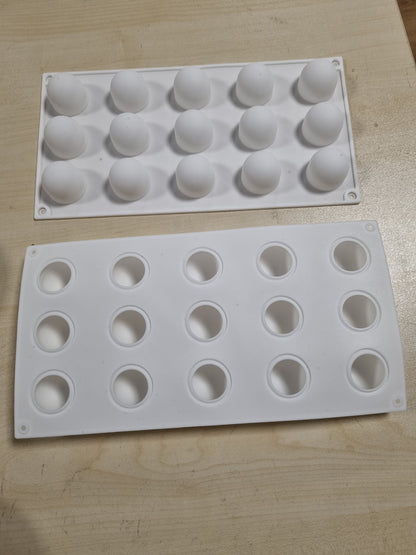 242979 - SILIKONI Set formash me 2 pjesë, 15 zgavra, formë gjysmë-sferike, formë topash, formë çokollate për dekorime ëmbëlsirash