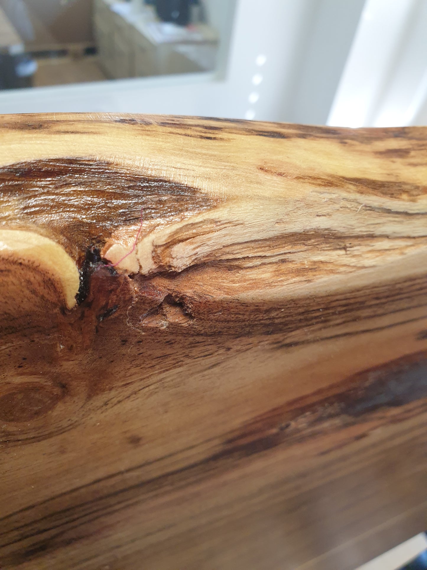 181536 - VIDAXL Shkaf Muri Drejtkëndor 50×30×2.5 cm, Dru Akacie me Skaj të Natyrshëm