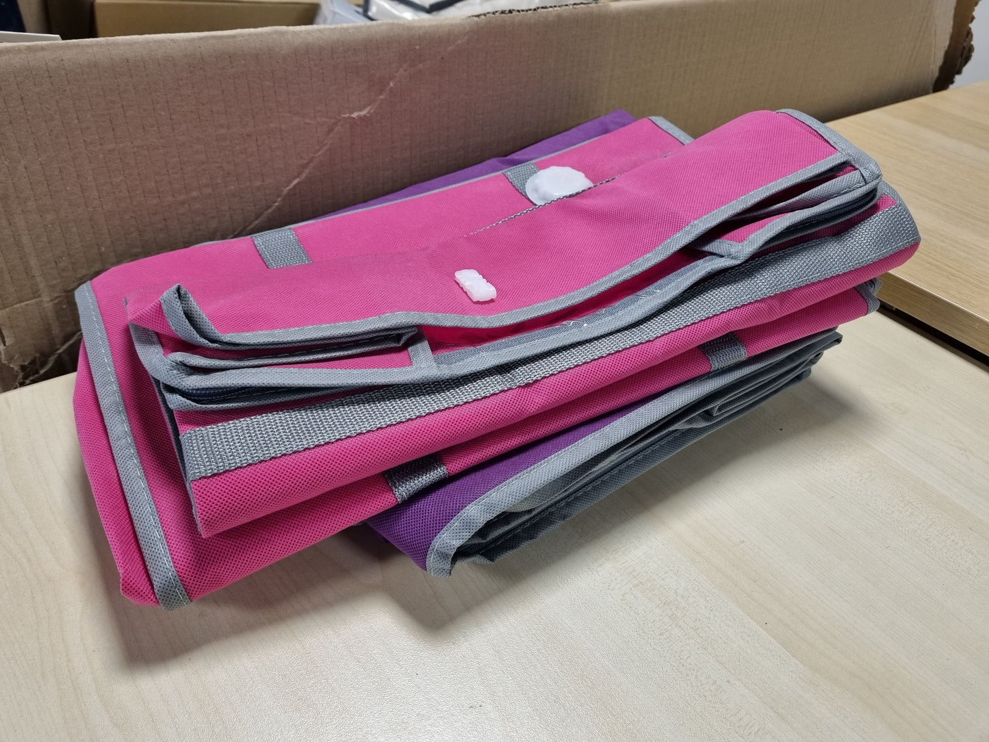 250988 - VOUNOT® Set qesesh me vakum XXL: 4 qese (2 të vogla 154L, 2 të mëdha 484L) për jorganë