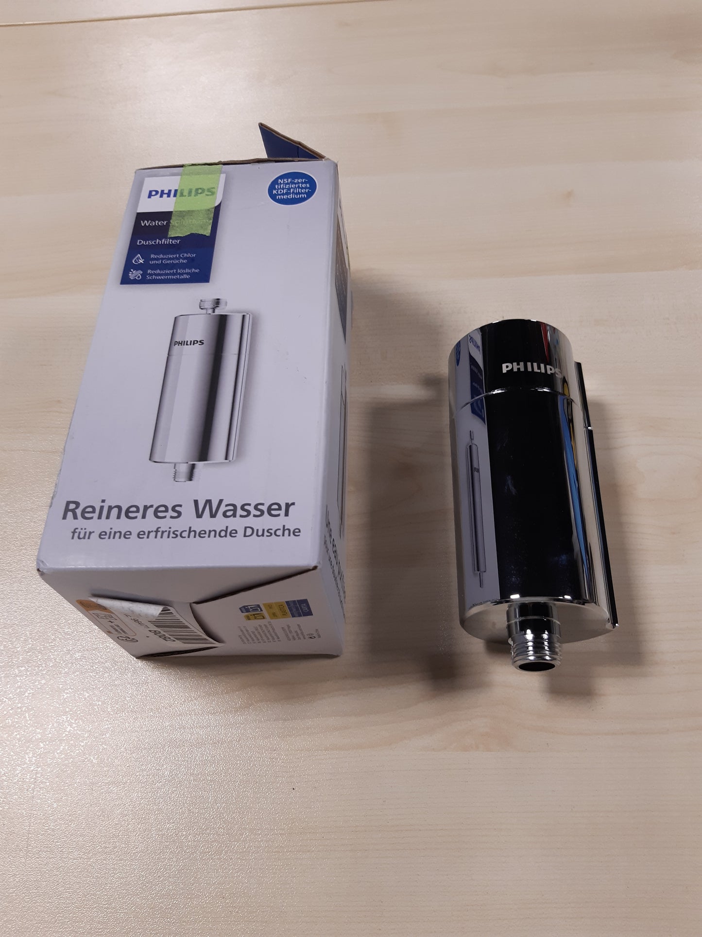 231566 - PHILIPS Filtër dushi me 1 pako uji, Redukton klorin deri në 99%, I lehtë për t’u instaluar, I pajtueshëm me tuba dhe rubinete standarde, Krom, Filtrim 50,000L