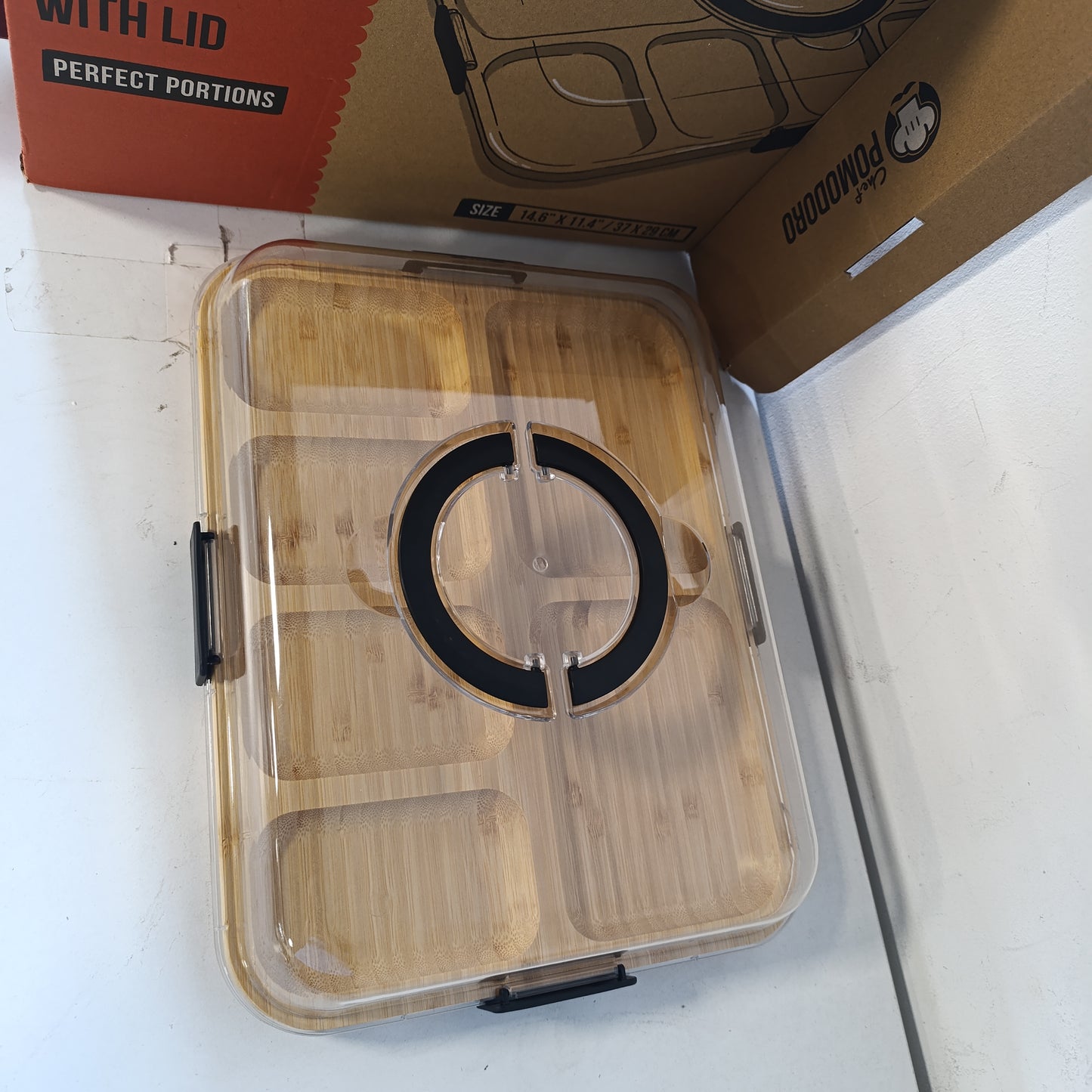 215362 - CHEF POMODORO Tavolinë për mish të skuqur me kapak të papërshkueshëm nga uji (36.7CM), tavolinë portative për meze, drejtkëndëshe