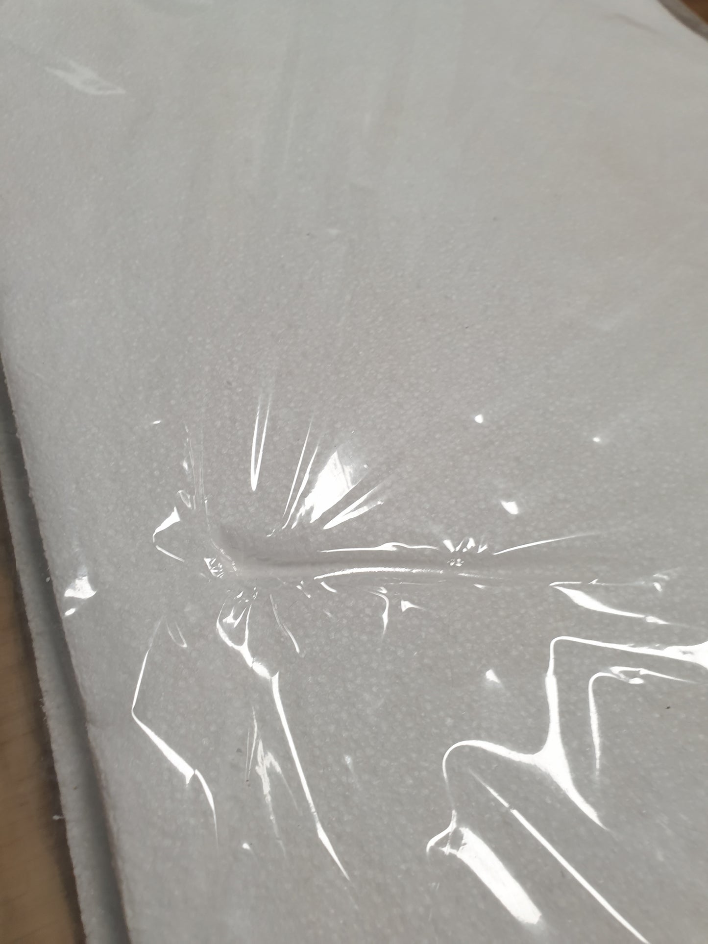 256928 - Fletë polistireni A3 297 x 420 x 2 cm; 2 copë për punime artizanale, të bardha
