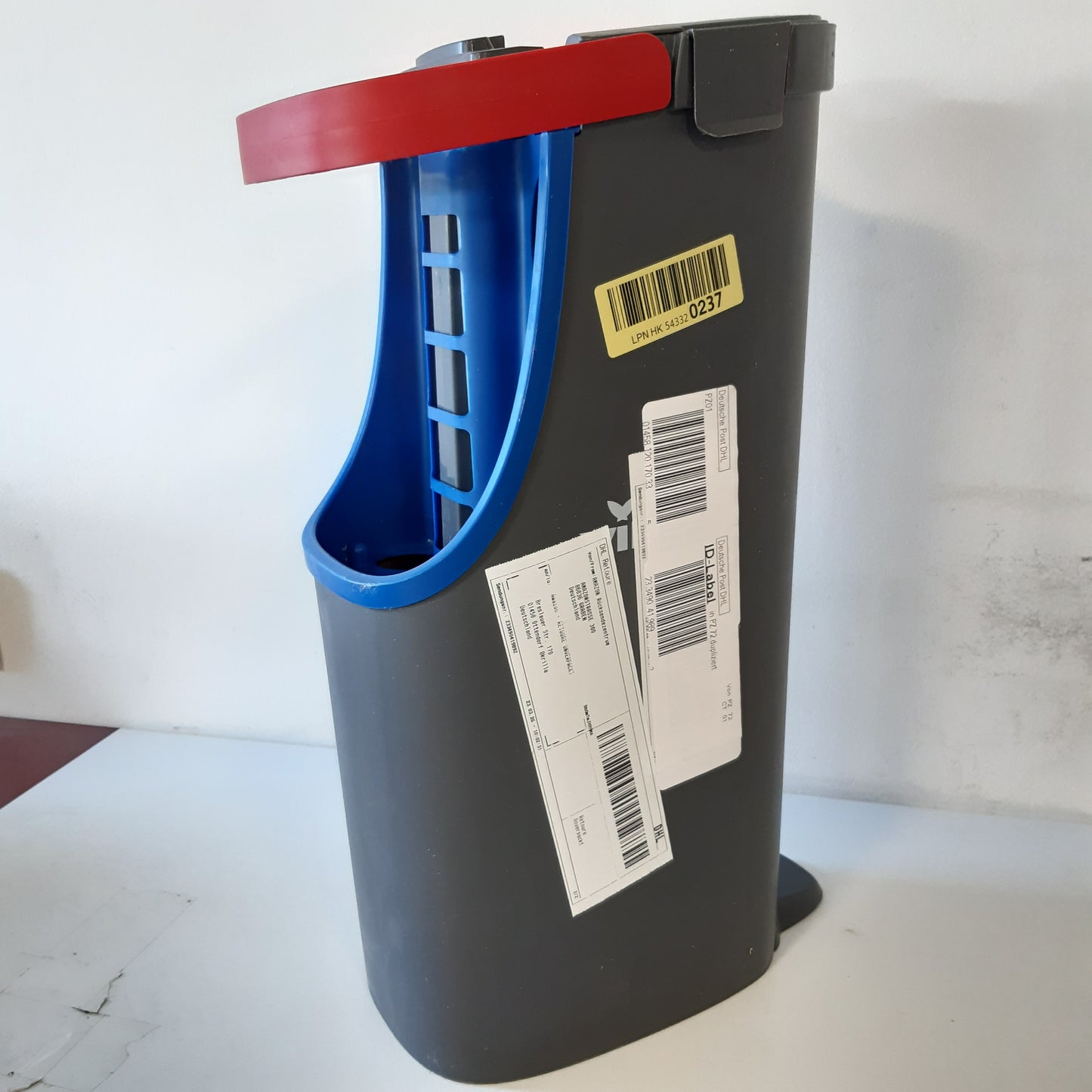 255236 - VILEDA Set fshesësh dyshemeje H2PrO me kovë, Ndarje 100% e ujit të pastër dhe të ndotur, Sistem pastrimi higjienik me mikrofibër, Ergonomik, Gri