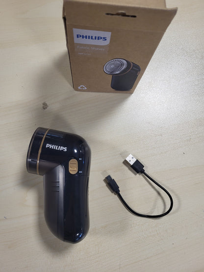 215779 - PHILIPS Makinë rroje për pëlhura – 8800 rpm, sipërfaqe e madhe tehu, 3 madhësi rrjete, e sigurt për të gjitha pëlhurat, e lehtë për t’u pastruar, 2 bateri AA, dizajn kompakt