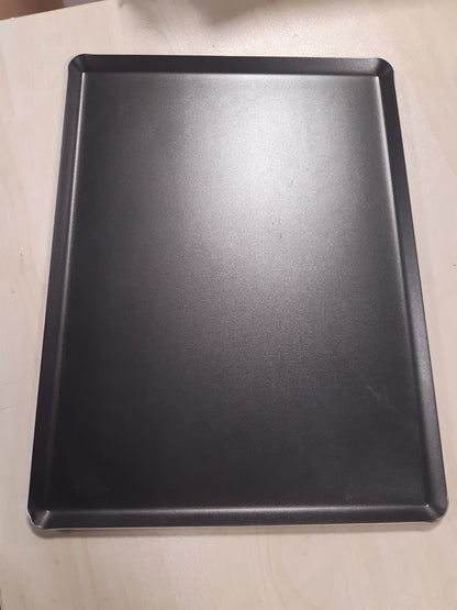 236172 - DE BUYER Tepsi alumini pjekjeje jo-ngjitëse CHOC, 40 x 30 cm, e zezë