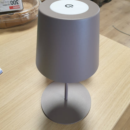 205405 - BRILONER - Llambë LED e Rikarikueshme pa Tel për Tavolinë me Prekje, Funskioni me Bateri, Rregullueshme Lartësi dhe Errësim, USB-C, Përdoret si Llambë Komodine dhe Leximi, 36x10.5 cm, Ngjyra Kafe