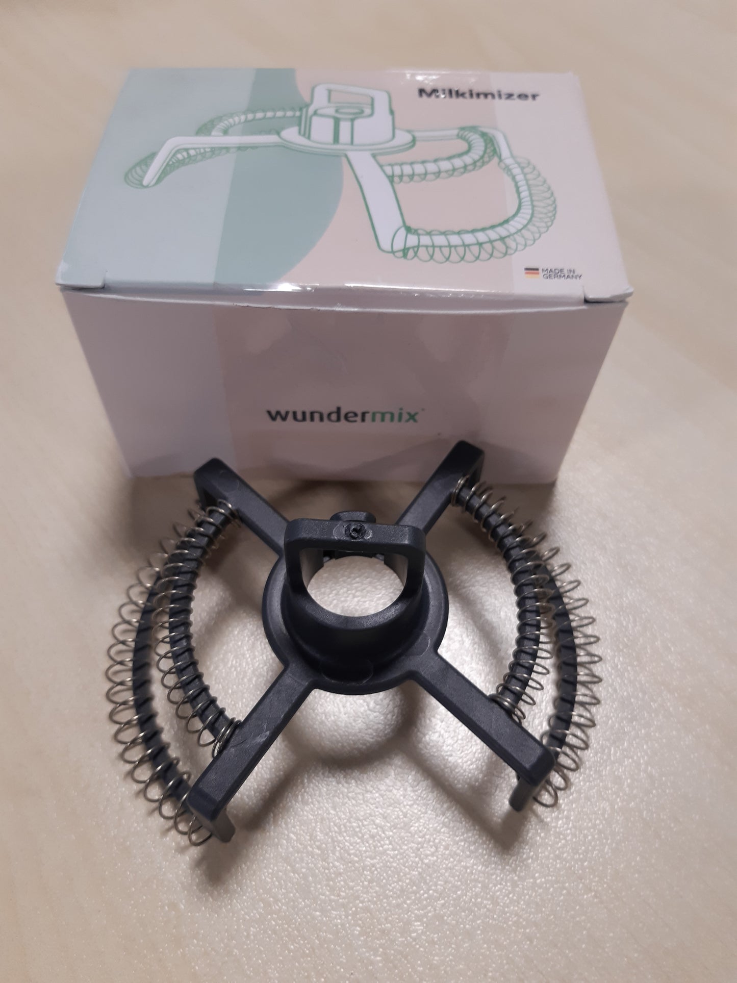 162799 - MILKOMIZER Shkumëzues Qumështi për Thermomix TM7, TM6, TM5 dhe TM31, Krijon Shkumë Kremoze me Cilësi Barista, Material i Sigurt për Lavastovilje pa BPA, E Prodhuar në Gjermani, Aksesorë për Latte, Cappuccino dhe Kakao