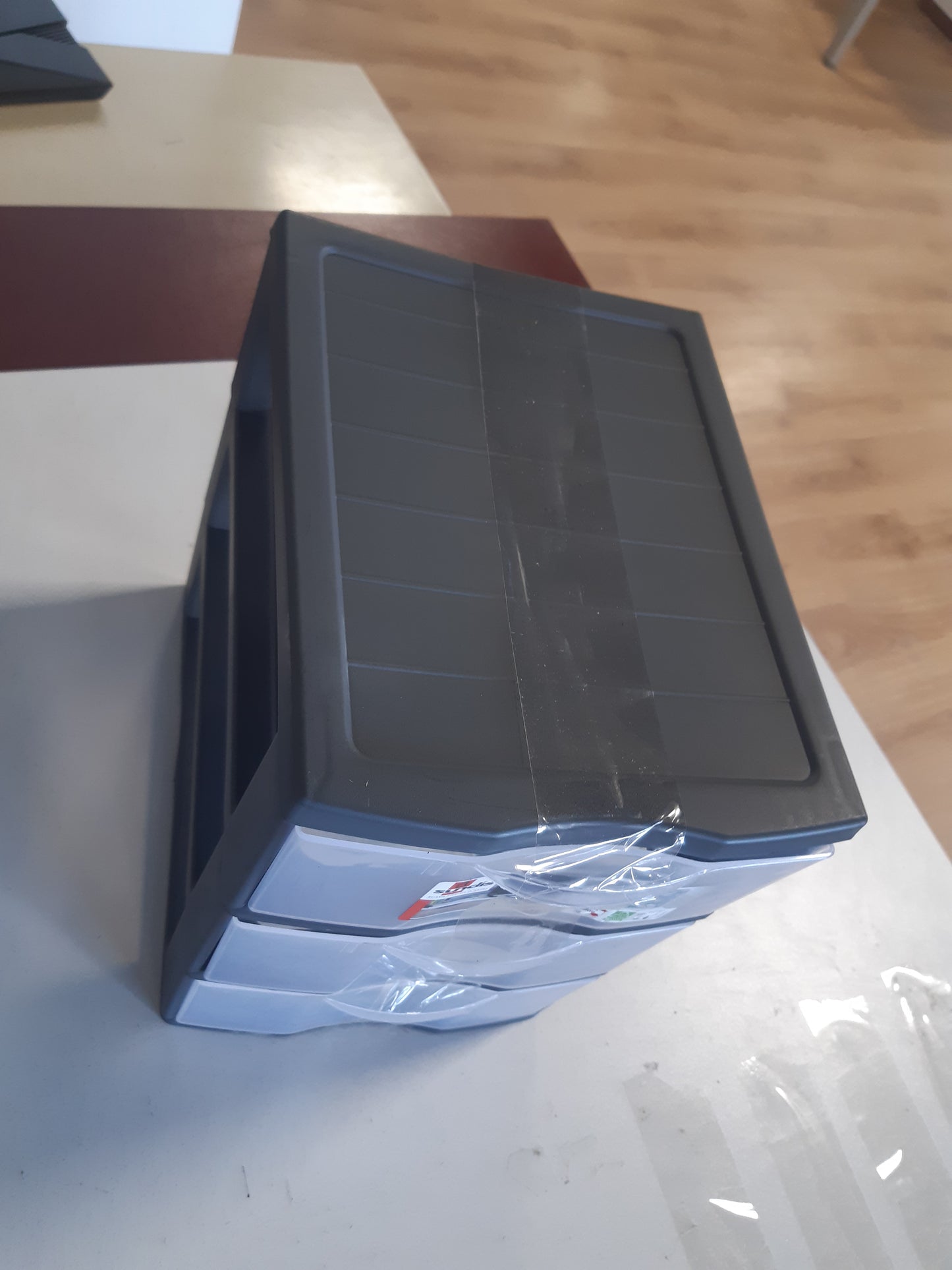214654 - SUNDIS Kuti plastike për sirtarë, 3 sirtarë transparentë me madhësi A5, 25.5 cm të lartë